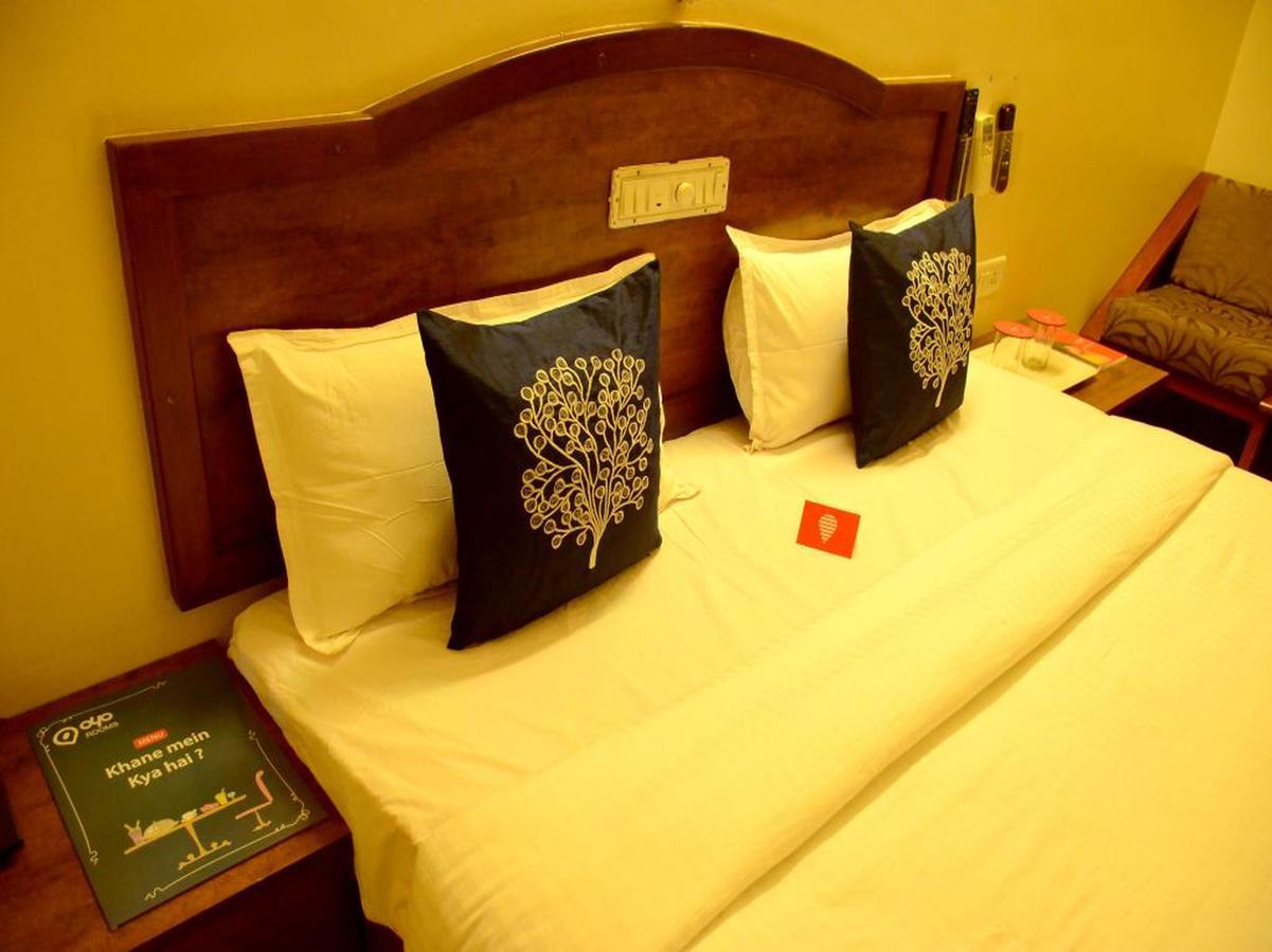 Hotel Ashiyana Пуна Экстерьер фото